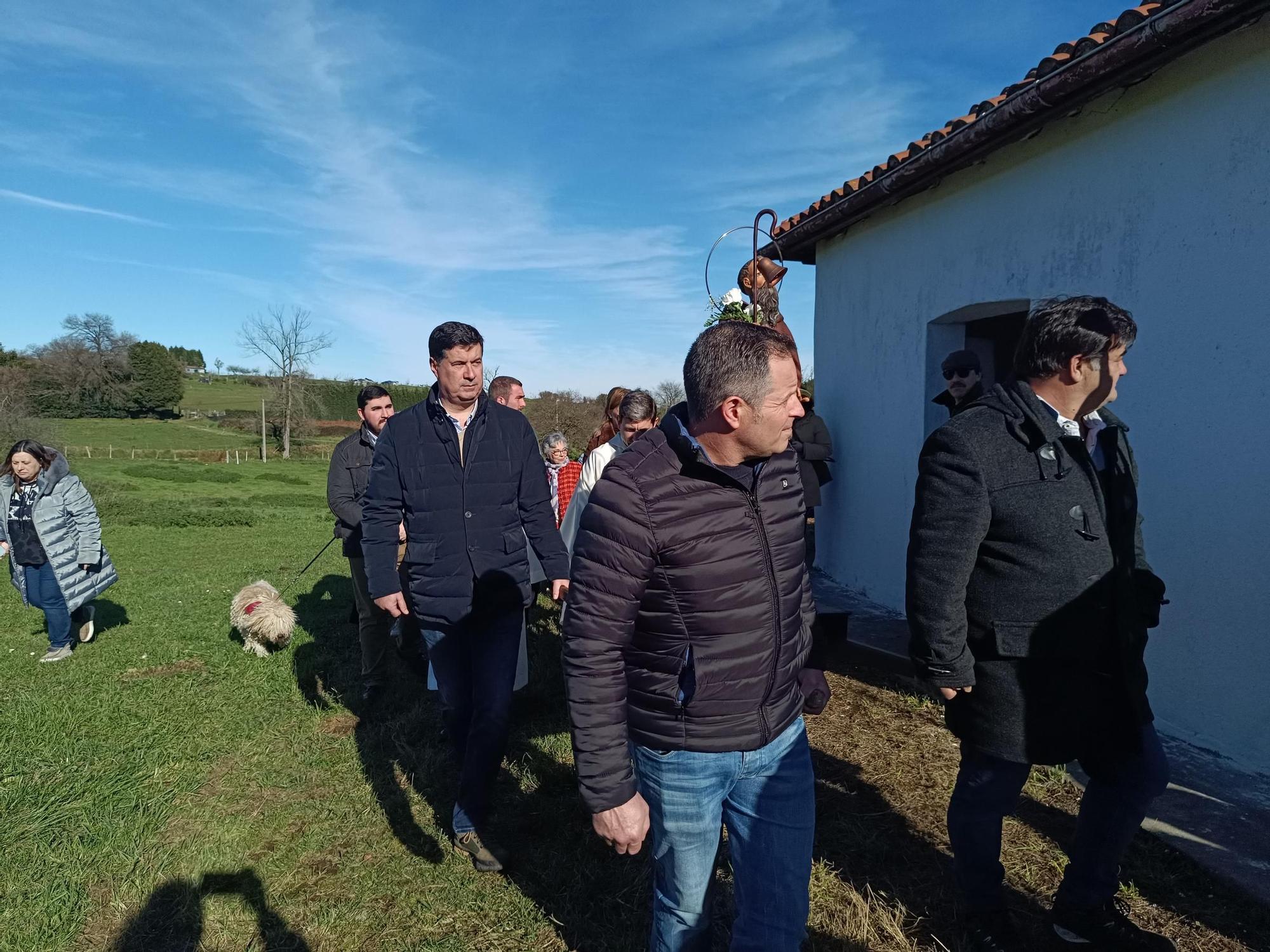 Robledo homenaje a José Manuel Vega Casas en las fiestas de Sant' Antón