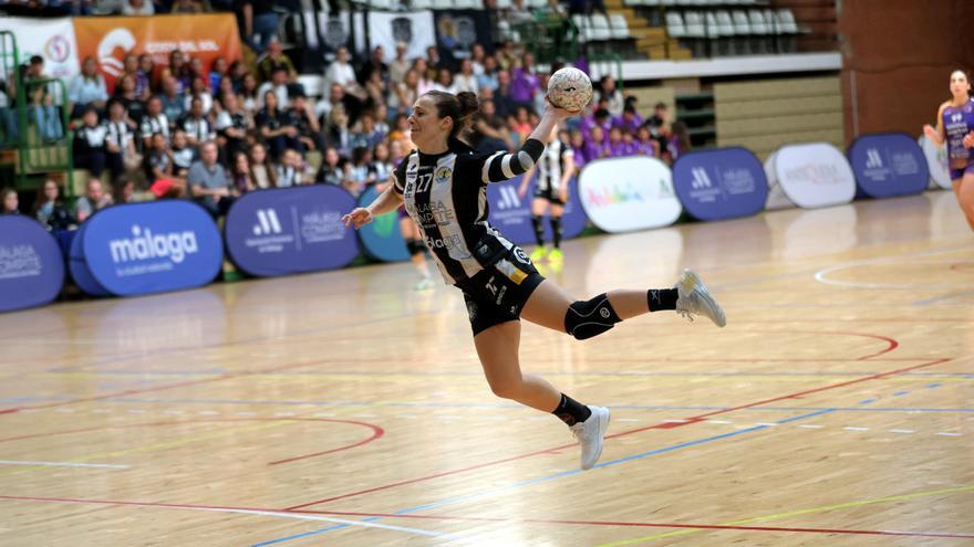 El Costa del Sol se hace fuerte en la segunda plaza liguera (37-13)