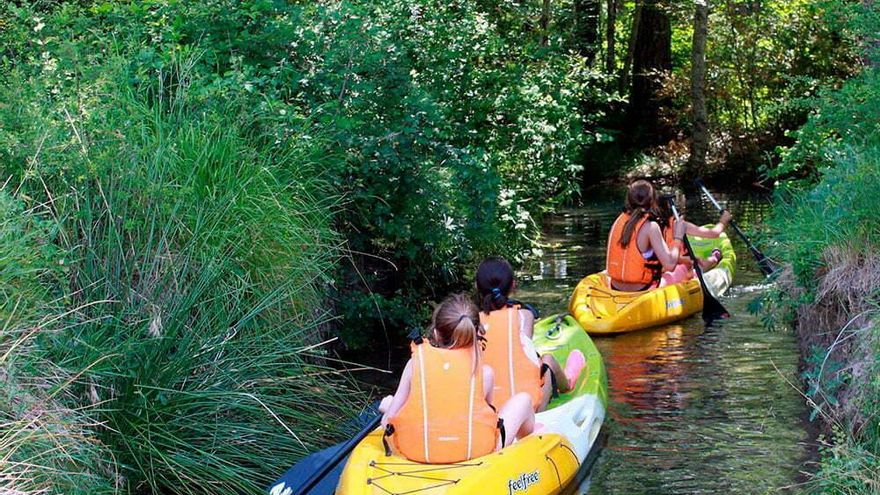 El parque de aventuras de un pequeño pueblo de Huesca para pasar el día en familia