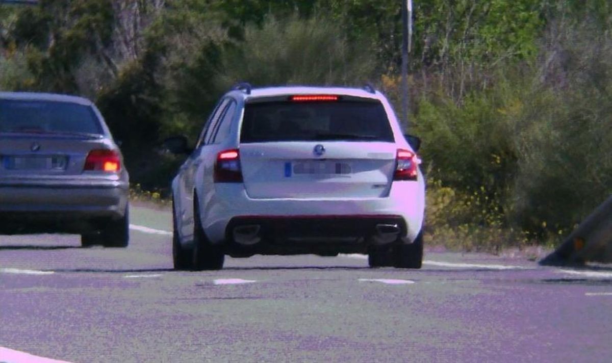 Denuncien un conductor que circulava a 199 km/h per l’N-420 (Tarragona) Denuncien un conductor que circulava a 199 km/h per l’N-420 (Tarragona)