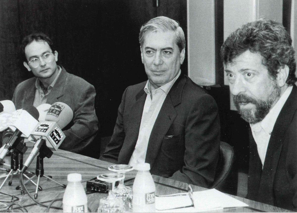 Joaquín Manresa, Mario Vargas Llosa y Carlos Mateo