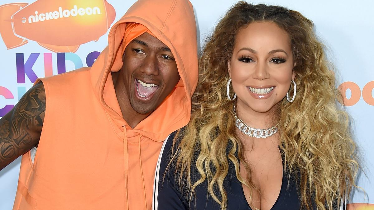 El raruno posado familiar de Mariah Carey y Nick Cannon