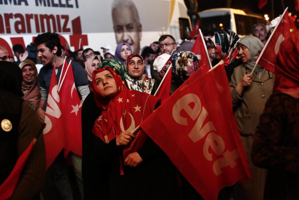 Erdogan gana el referéndun constitucional en Turquía