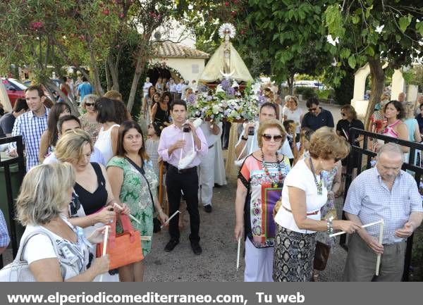 GALERÍA DE FOTOS - Procesión de ‘Farolets’ en Sant Francesc de la Font en Castellón