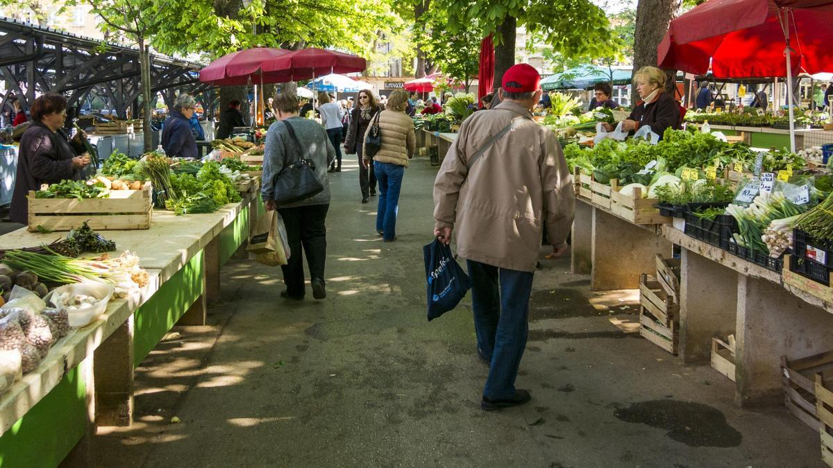 Los puestos y negocios locales son una opción de consumo sostenible