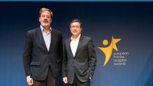 Carlos Rus (izq.) y Óscar Gaspar, presidentes de la patronal española y europea de la sanidad privada
