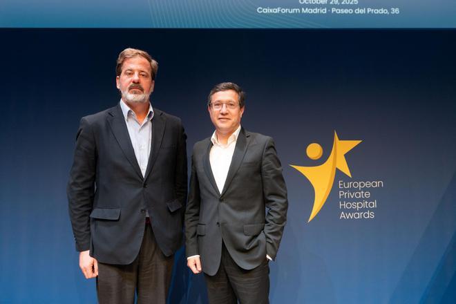 Carlos Rus (izq.) y Óscar Gaspar, presidentes de la patronal española y europea de la sanidad privada