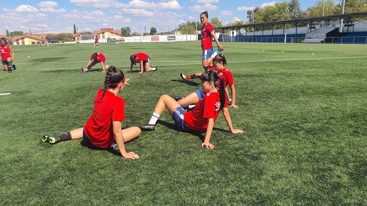 Entrenamiento del Cacereño Femenino esta semana.