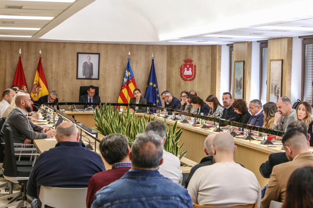El pleno de marzo de Elda, donde se han aprobado los presupuestos.