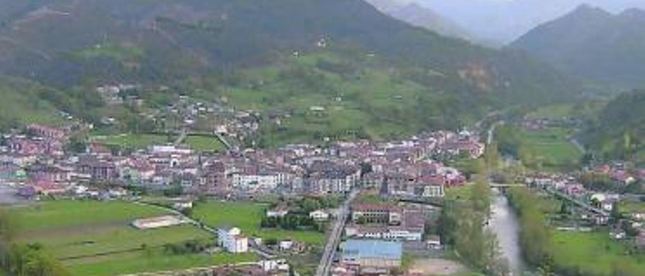 Una vista general de Cangas de Onís.