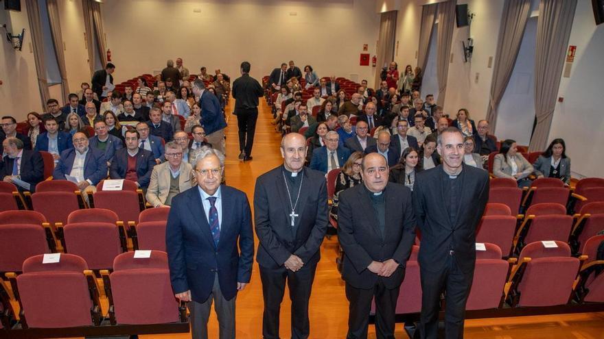 La Diputación de Córdoba acoge el Encuentro Diocesano de Hermandades y Cofradías