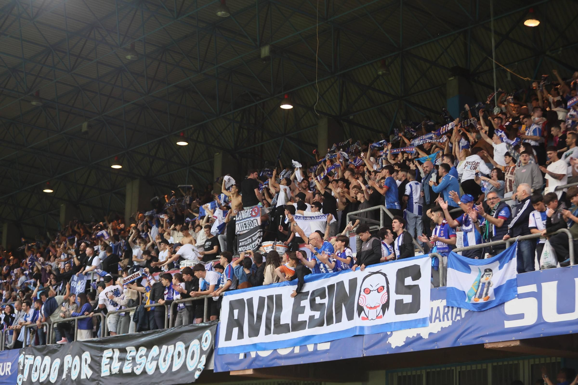 EN IMÁGENES: La final por el ascenso entre Avilés y Rayo Majadahonda vivida en el Suárez Puerta