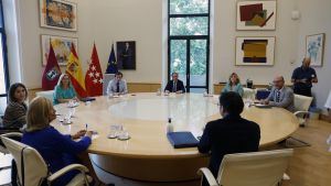 José Luis Martínez Almeida en la primera junta de gobierno de la legislatura.