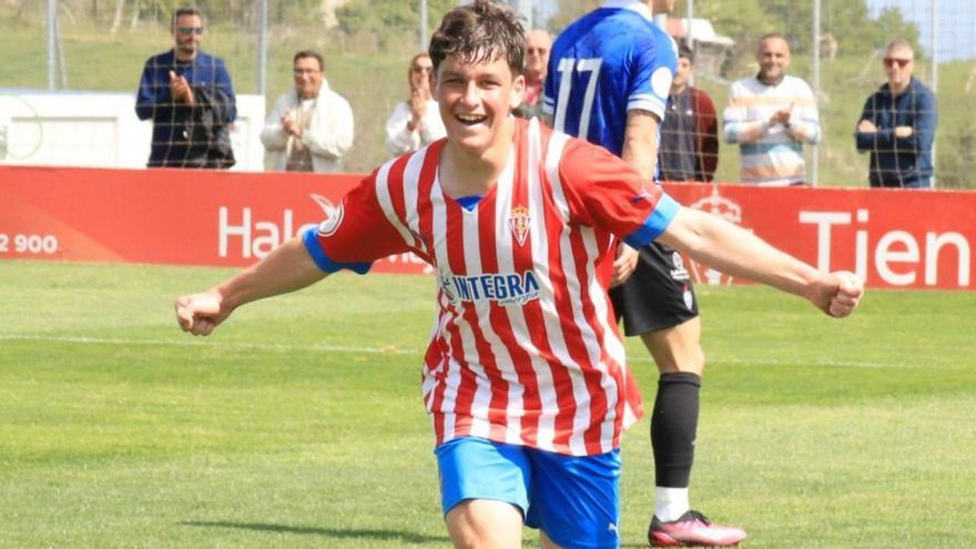 Tzalo, durante un partido con el juvenil del Sporting.  | D. BLANCO