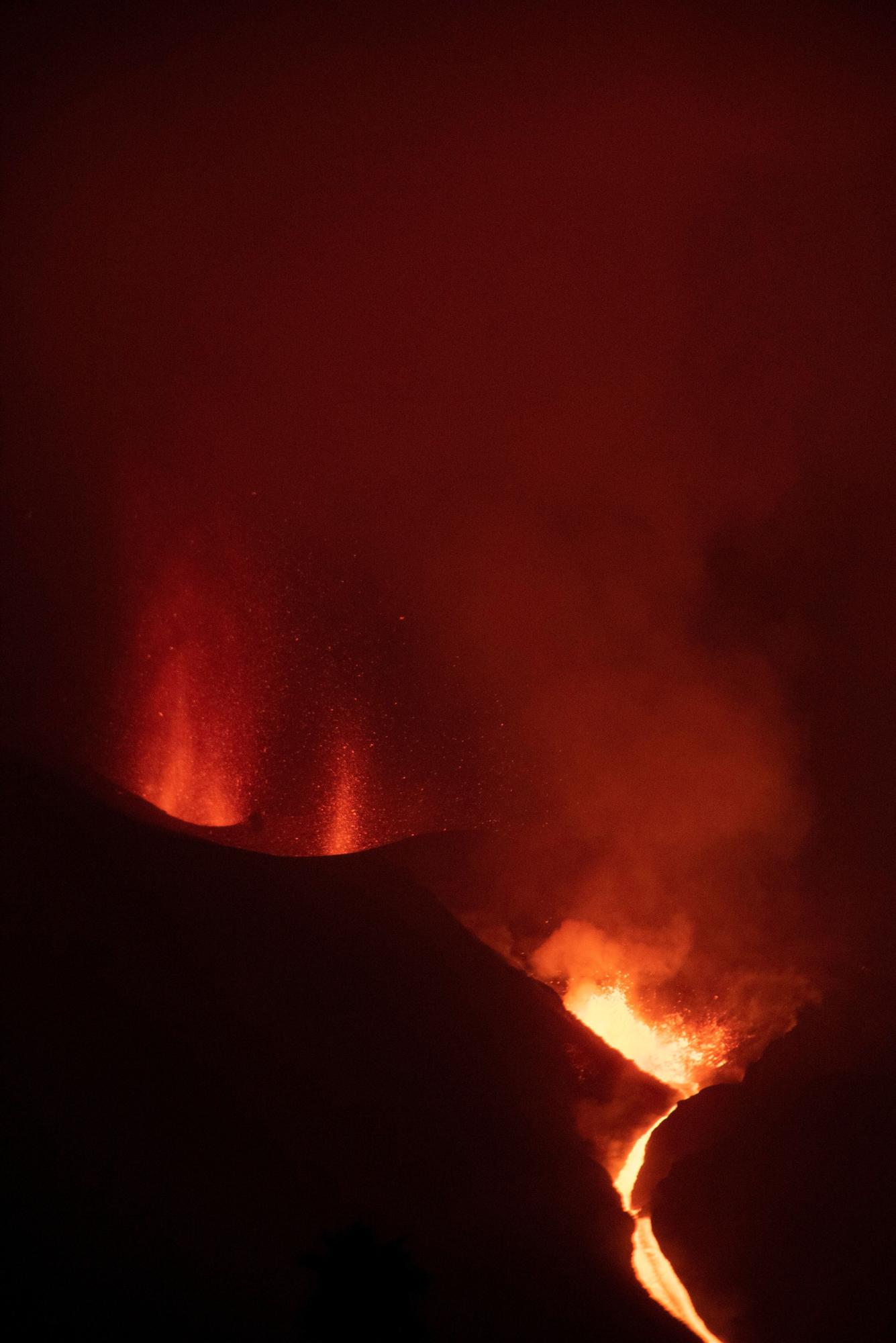 Avance de la colada de lava del volcán de La Palma