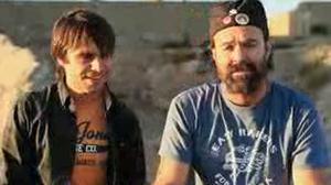 Vídeo de Manu Guix i Pau Donés de la cançó ’Dóna-li a la vida’.