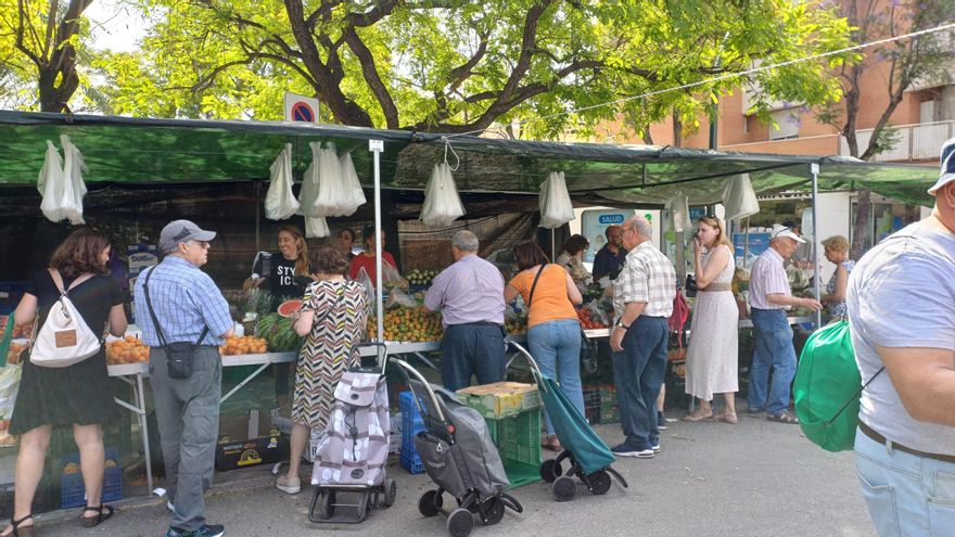 Murcia reactiva los mercados semanales de Santiago y Zaraíche y Patiño