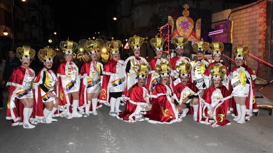 El Carnaval regresa con fuerza e inunda de animación las calles de Alcalà de Xivert