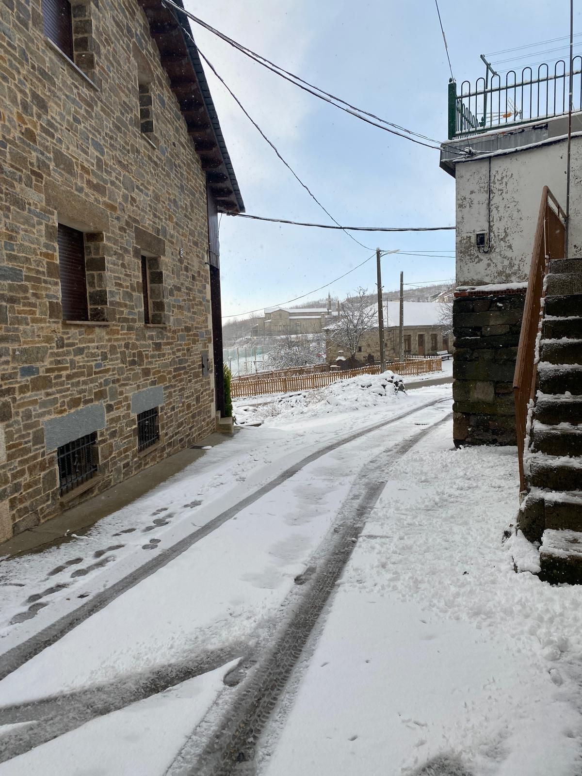 GALERÍA | La nieve deja un paisaje de ensueño en San Martín de Castañeda