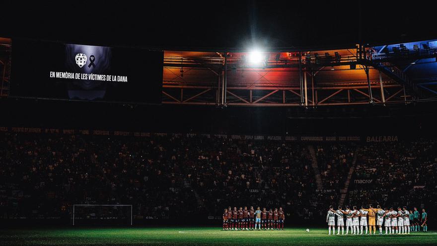El emocionante homenaje del Levante UD a las víctimas de la dana