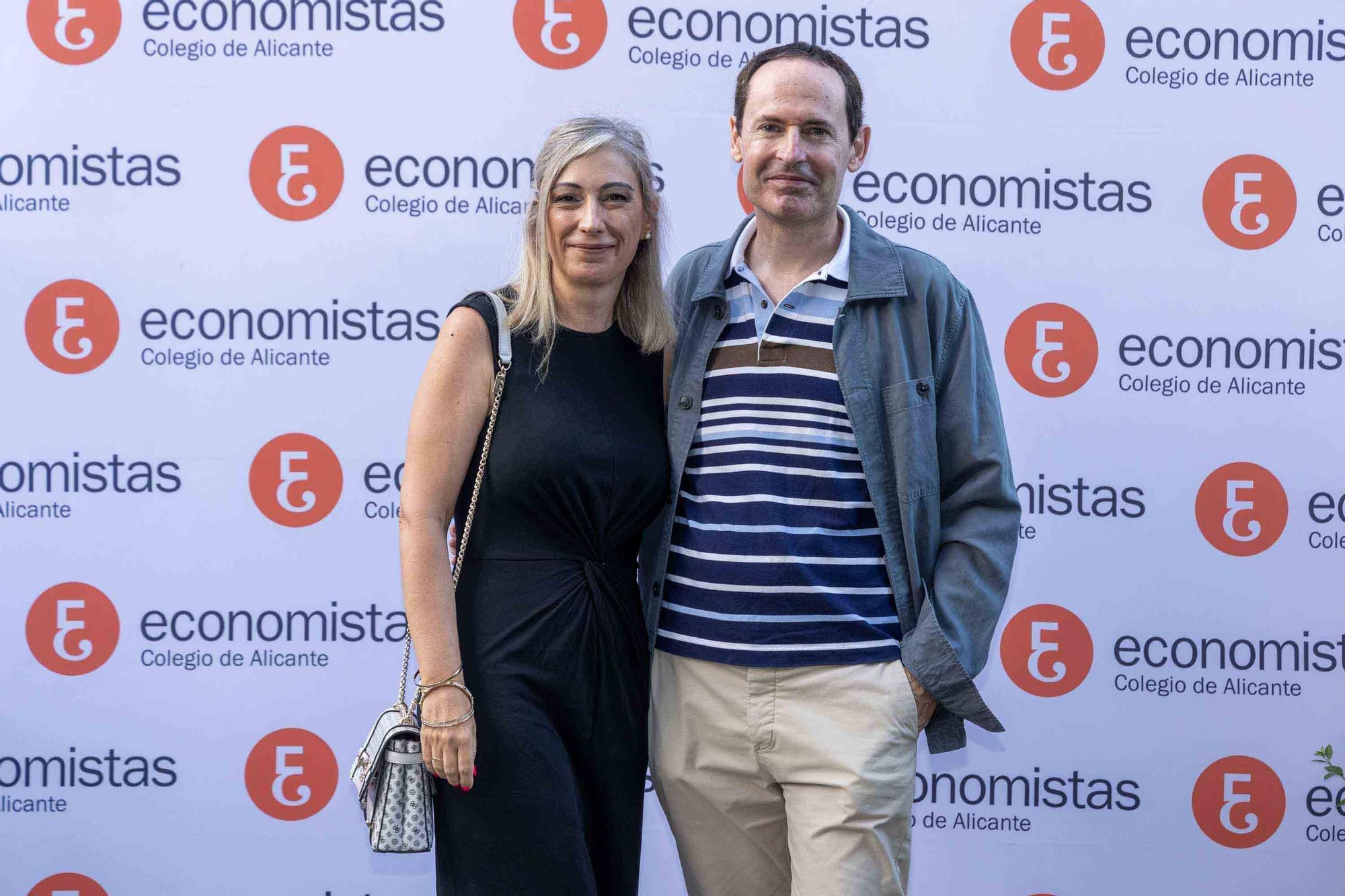 El Colegio de Economistas de Alicante celebra su cena anual en honor a su patrón