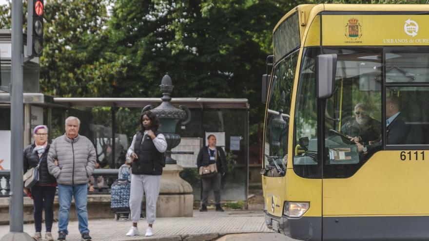 La financiación de la extensión de líneas de bus de la capital divide a los concellos del área metropolitana