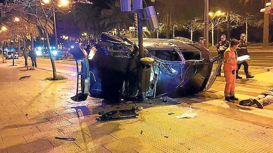 Aparatoso accidente en Valencia