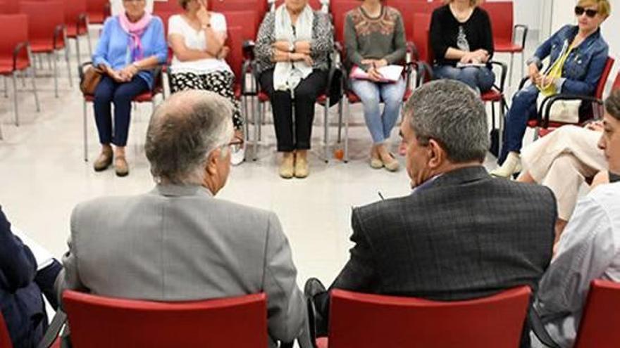 La trobada ahir a l&#039;hospital de Figueres per avaluar els resultats del programa.