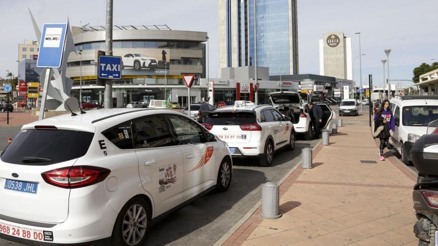 Los taxistas quieren subir las tarifas un 2% por la escalada de los precios