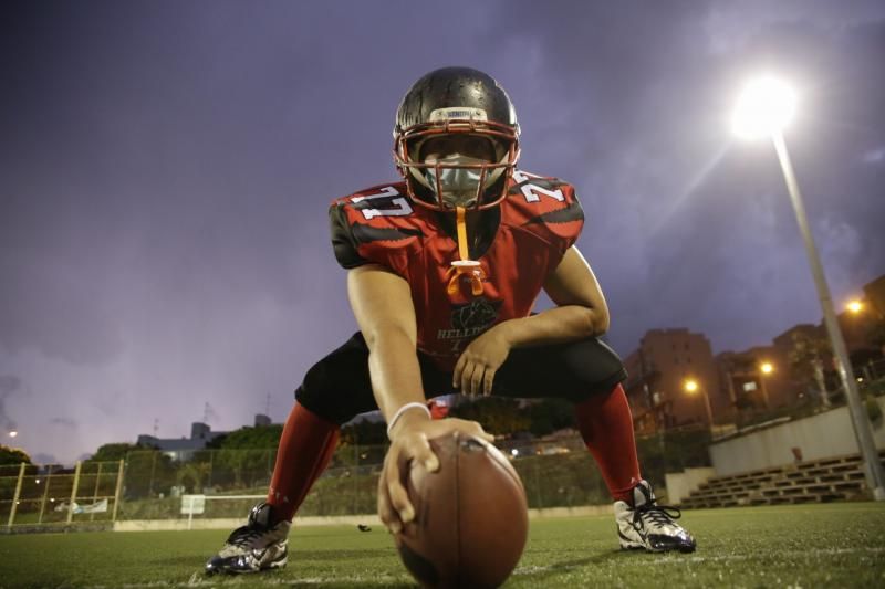 Equipo de fútbol americano Tenerife Helldogs