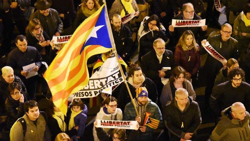 Convoquen una concentració a la plaça Major coincidint amb el final del judici al Suprem