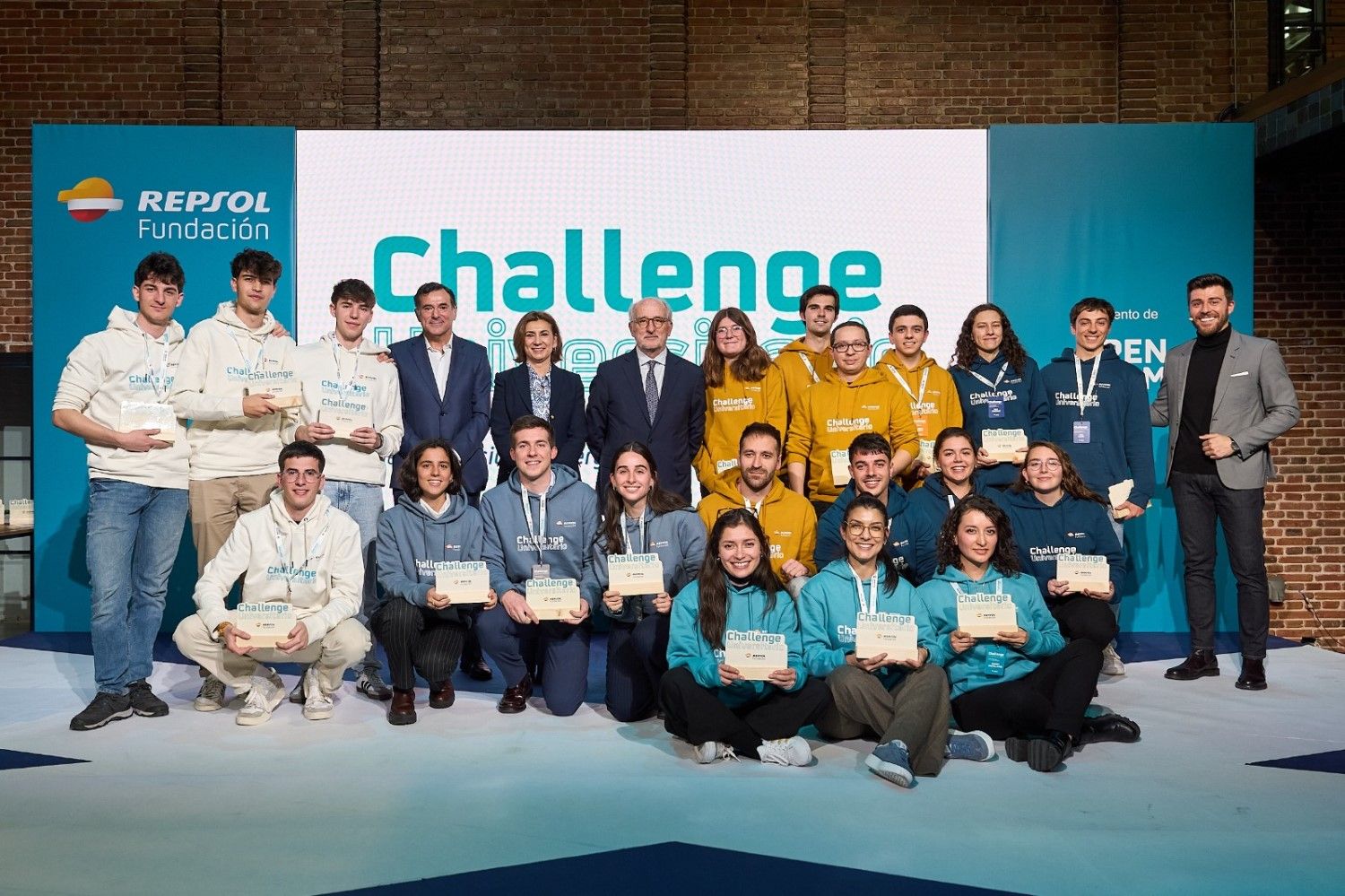 Los cinco equipos ganadores del Challenge Universitario organizado por Fundación Repsol.
