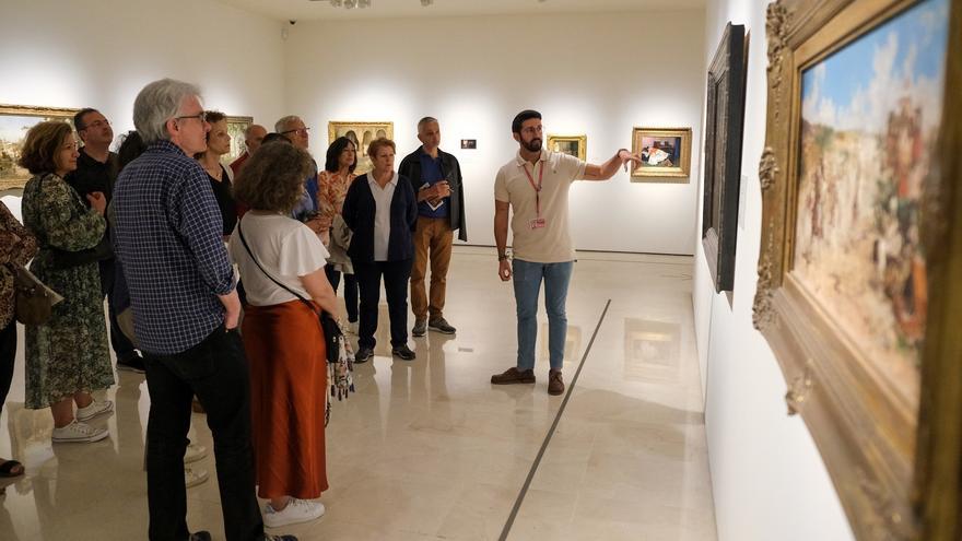 El Museo Carmen Thyssen organiza más de medio centenar de visitas guiadas para colectivos vecinales