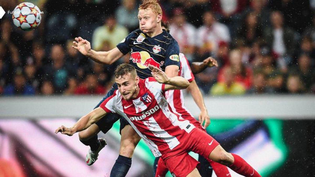 El Salzburgo jugando un partido de pretemporada ante el Atlético de Madrid