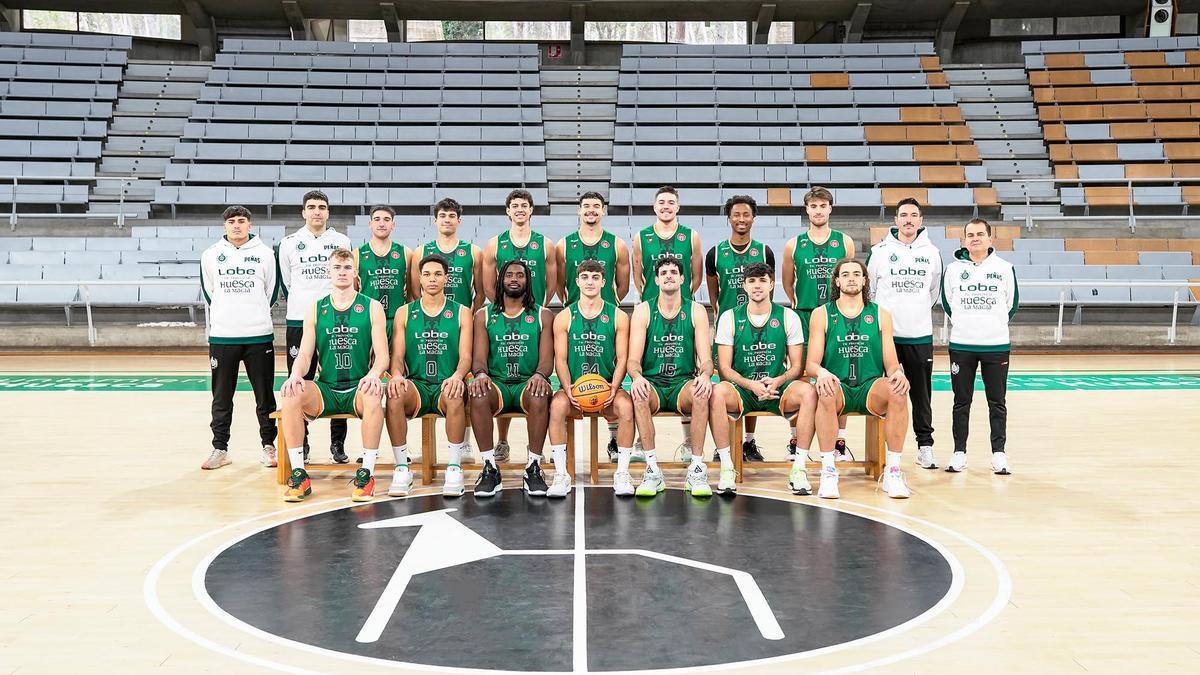 La plantilla del Huesca a la que se medirá el Monbus Obradoiro en la Copa España.