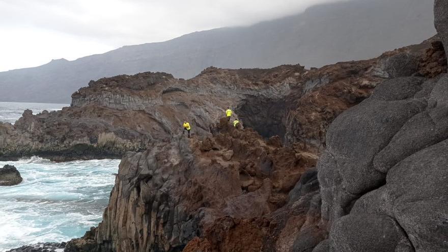 Sin rastro de los dos bañistas desaparecidos en la costa de El Hierro el viernes