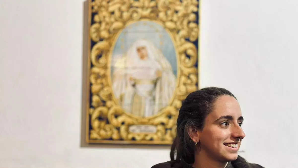 María Cabezas, la diputada mayor de Gobierno que rompe el techo de cristal del Jueves Santo: "Me gustaría que hubiese más mujeres para compartir esa forma de ver la vida"