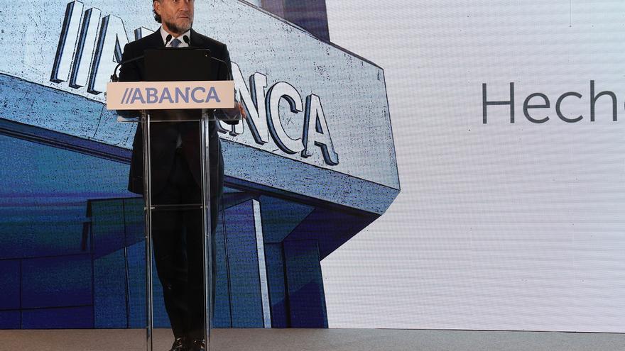 Abanca rechaza una fusión con el Sabadell: &quot;No tenemos interés en esta operación&quot;