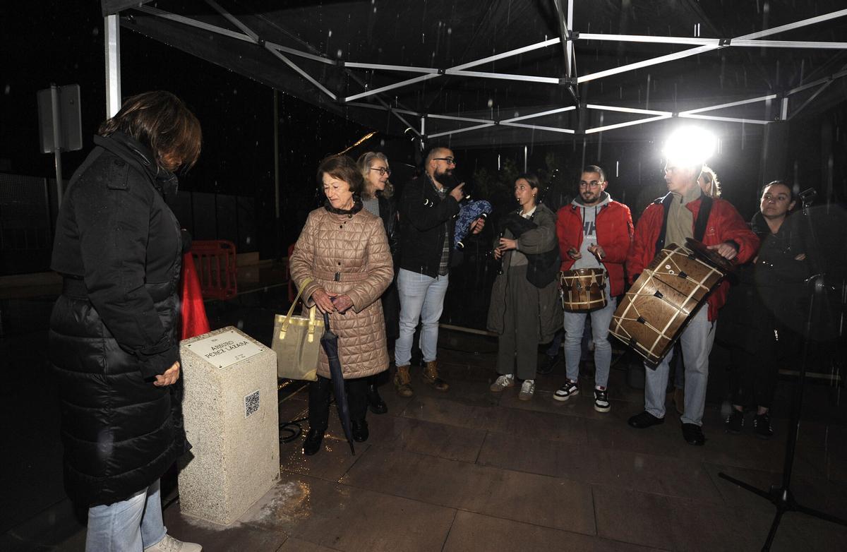 SILLEDA. JORNADA MEMORIA DEMOCRATICA PLACA CALLE ARTURO PEREZ LAZARA