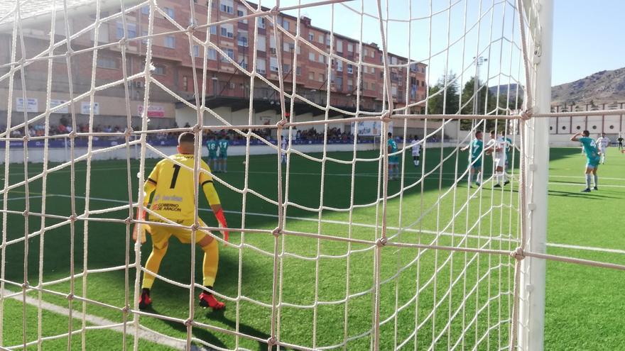 El Tamarite y el Robres arrancan con victoria la Tercera RFEF