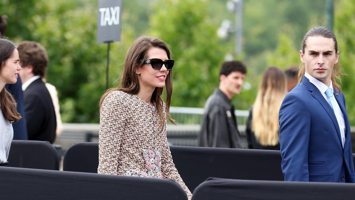 Carlota Casiraghi deslumbra en París al más puro estilo Penélope Cruz