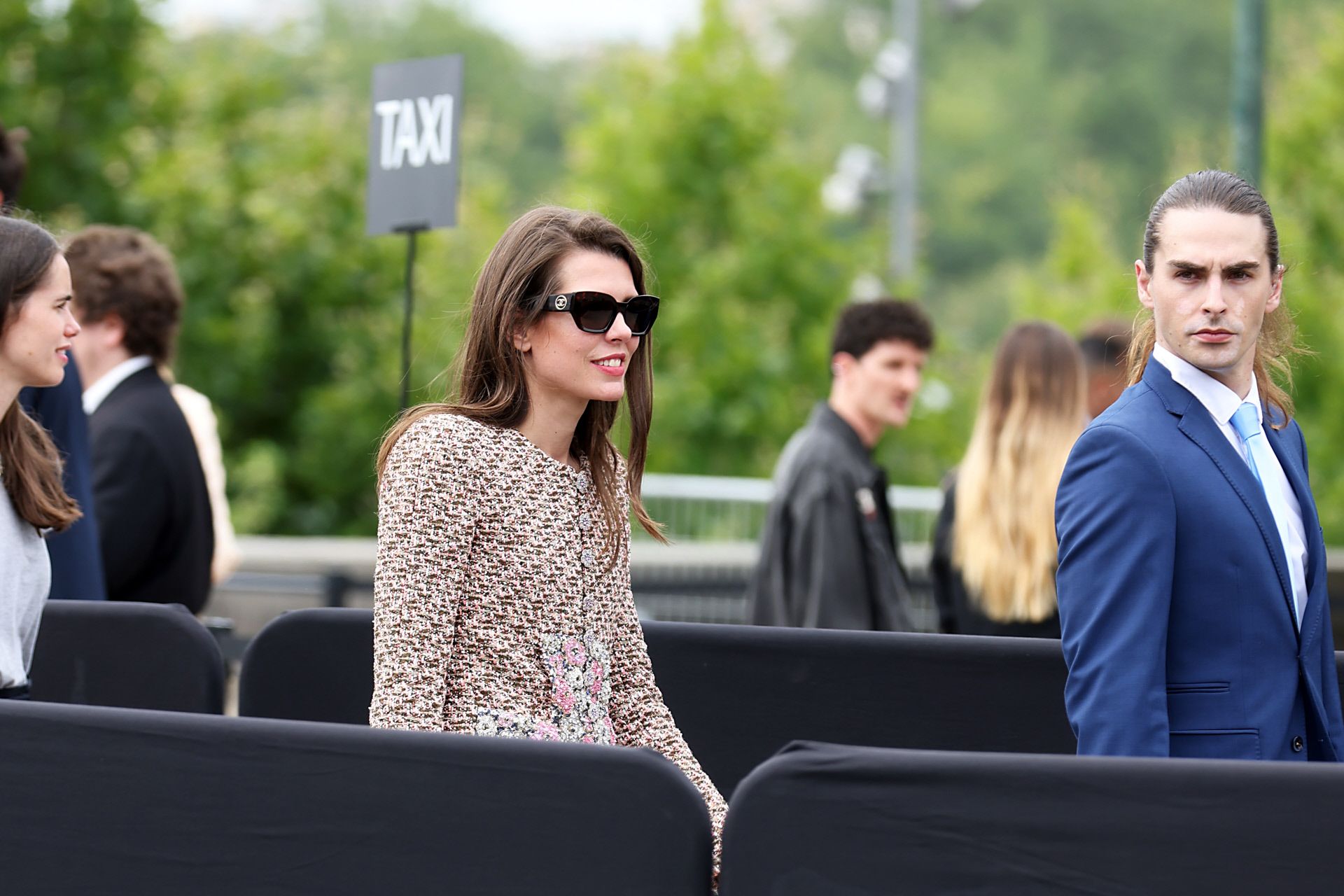 Carlota Casiraghi deslumbra en el desfile de Chanel