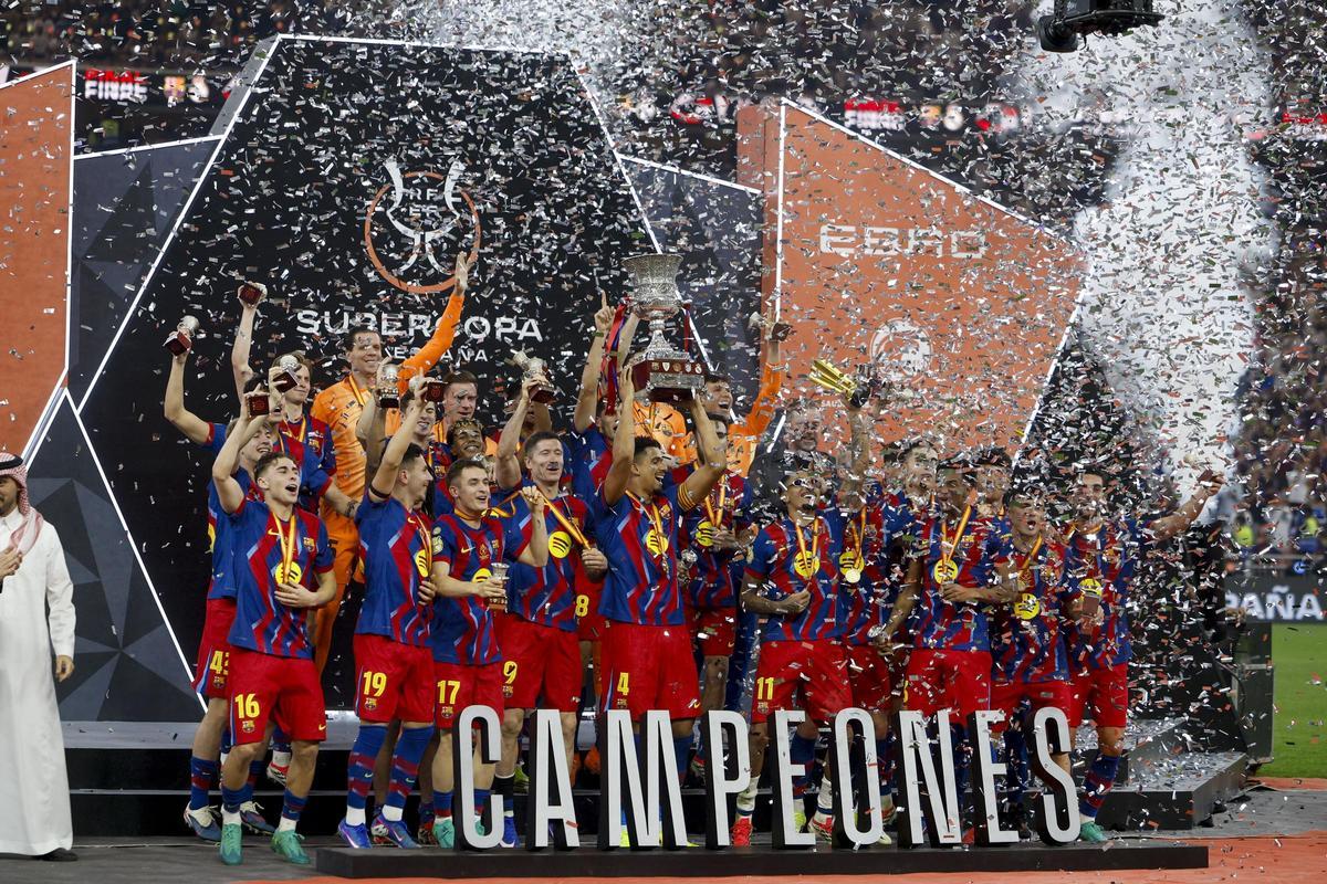 Celebració del títol de la Supercopa del FC Barcelona