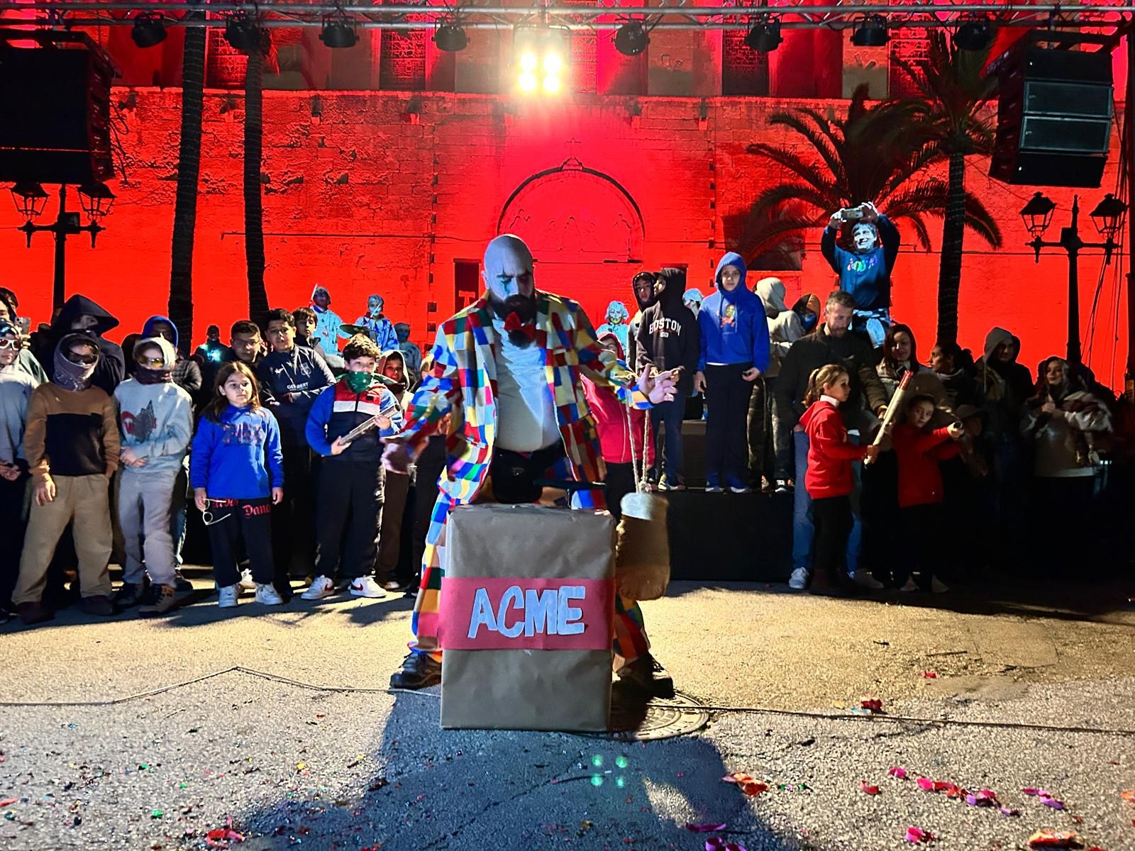 FOTOS | La 'revetla' de Sant Antoni en Muro, en imágenes