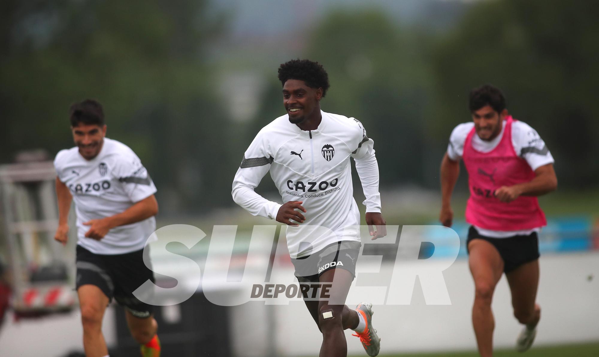 Entrenamiento del Valencia hoy en St. Gallen