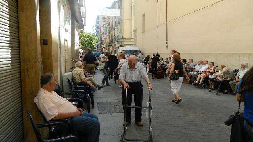 El dependiente que pidió estar con sus hermanos logra plaza en Ontinyent 2 años después