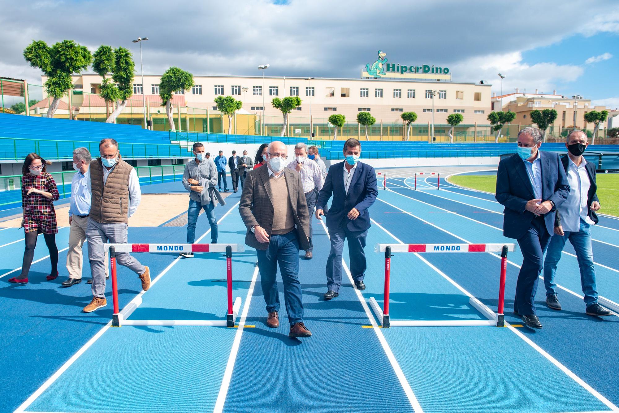 Reapertura del Estadio de Atletismo de Vecindario