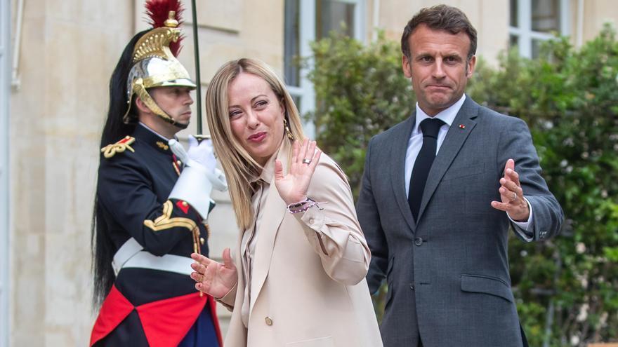 Emmanuel Macron y Giorgia Meloni, en París.