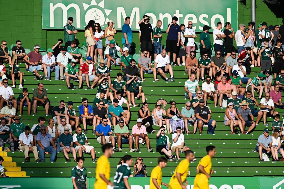 Galería | Las imágenes del Cacereño Guadalajara del torneo Cáceres Patrimonio