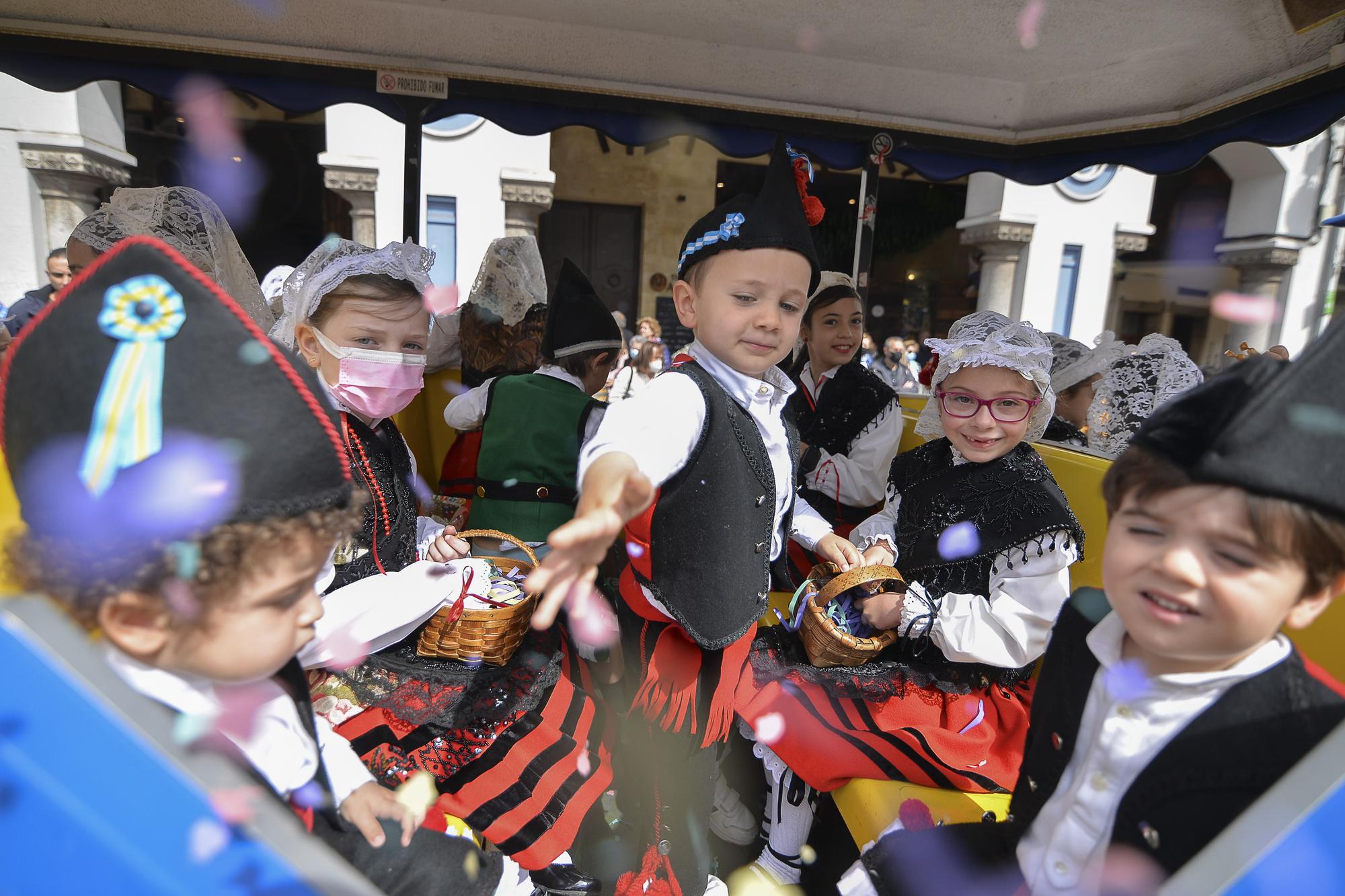 Inicio de las fiestas del Bollo de Avilés